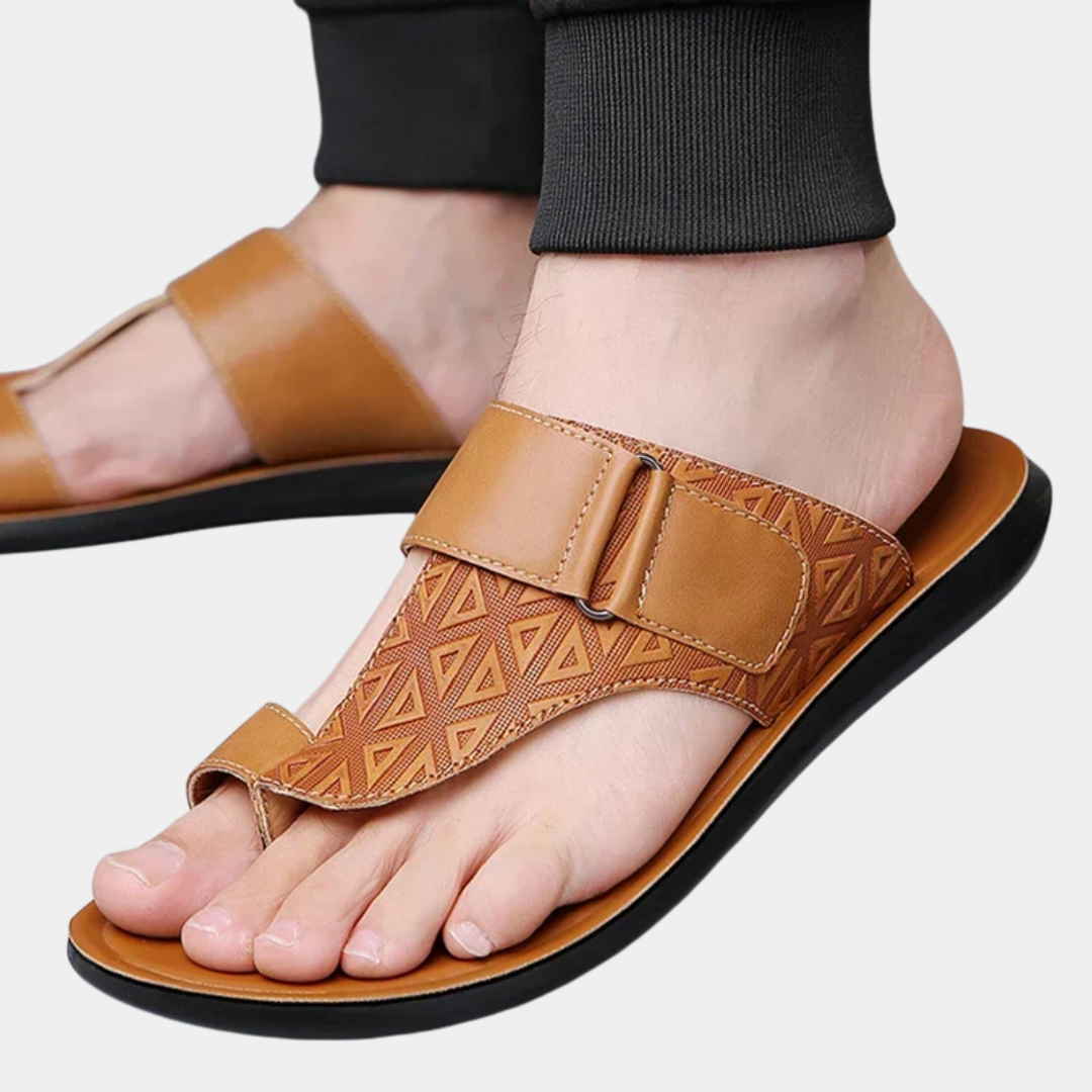 Finn | Comfort Slides
